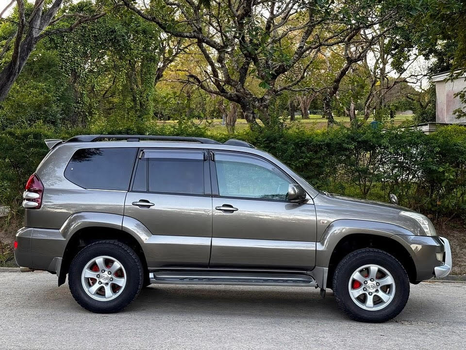 Toyota-Prado-Car-hire-in-Zanzibar